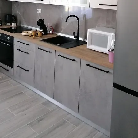 Ivica - Three Bedroom With Terrace