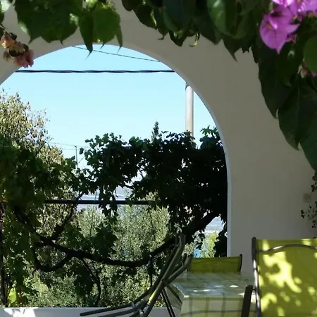 Ivica - Three Bedroom With Terrace Apartmán *